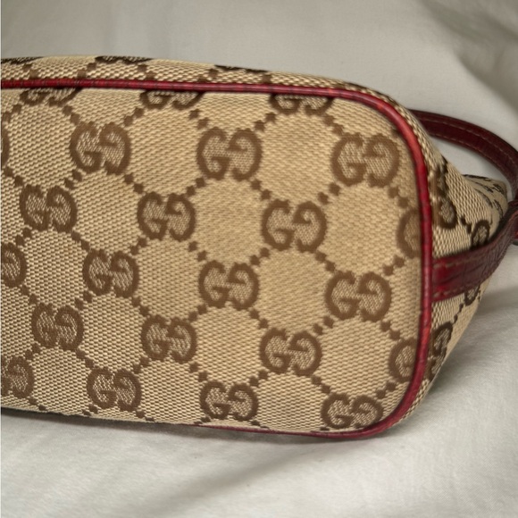 Gucci women’s vintage hand bag - Picture 3 of 7
